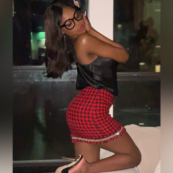 Black red plaid mini skirt - Picture 4 of 5